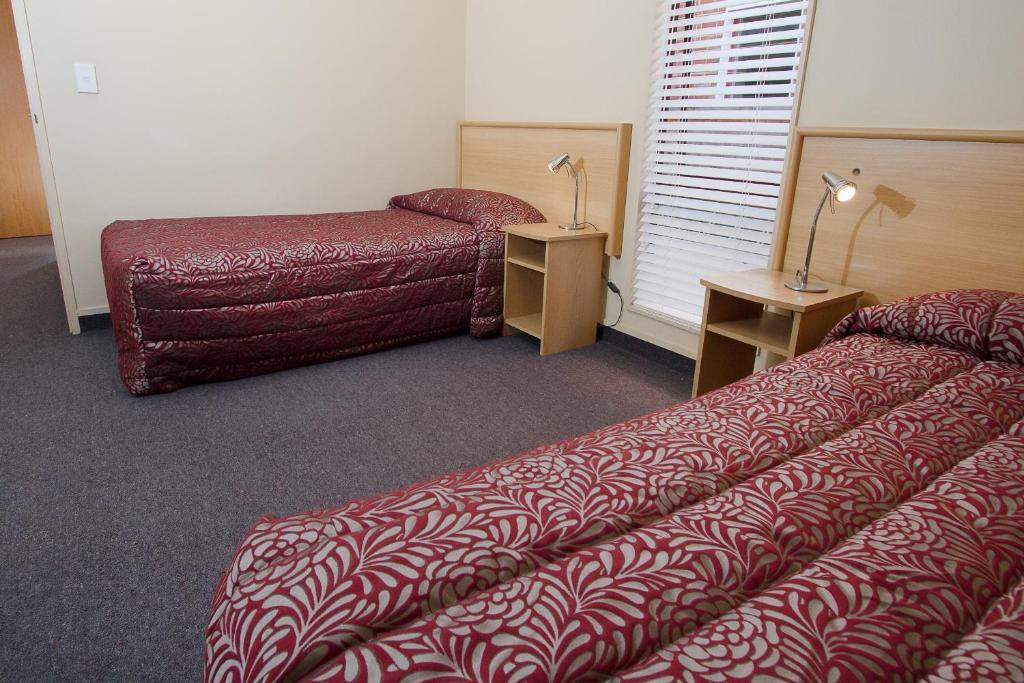 Alhambra Oaks Motor Lodge Dunedin Kamer foto