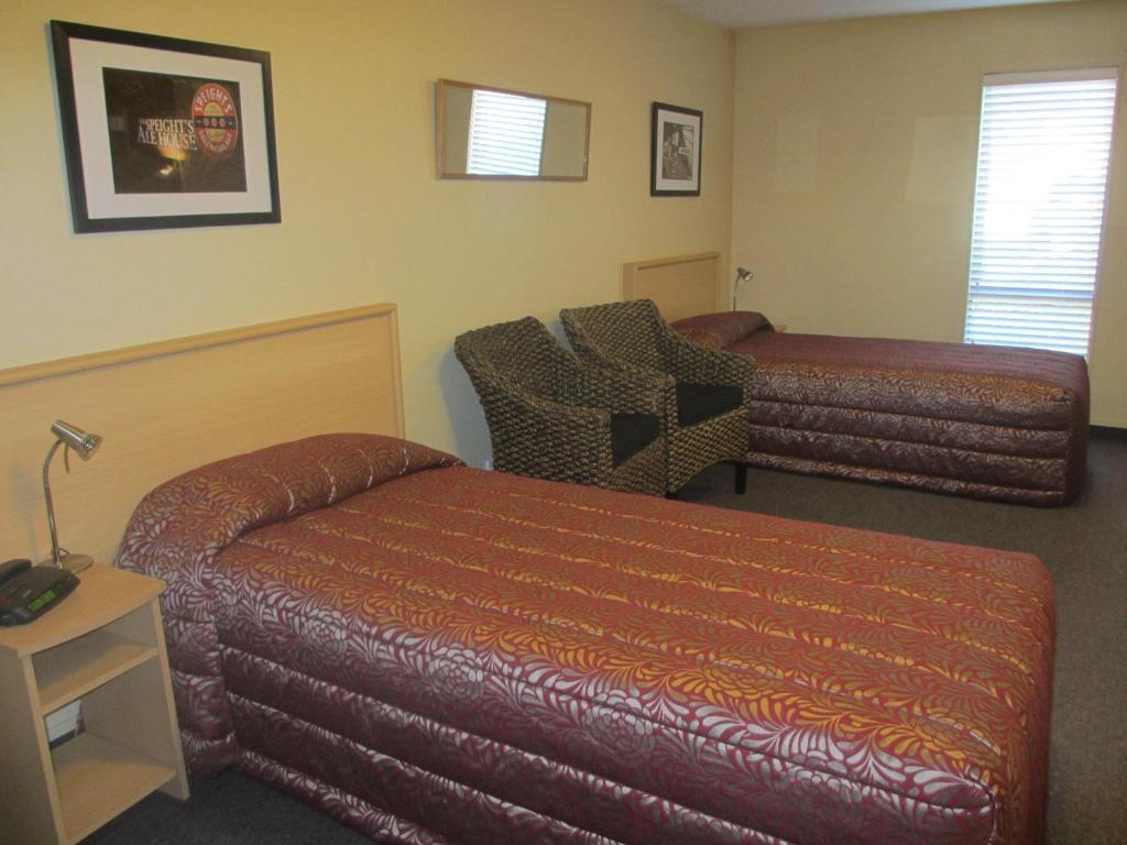 Alhambra Oaks Motor Lodge Dunedin Kamer foto