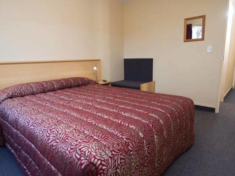 Alhambra Oaks Motor Lodge Dunedin Buitenkant foto