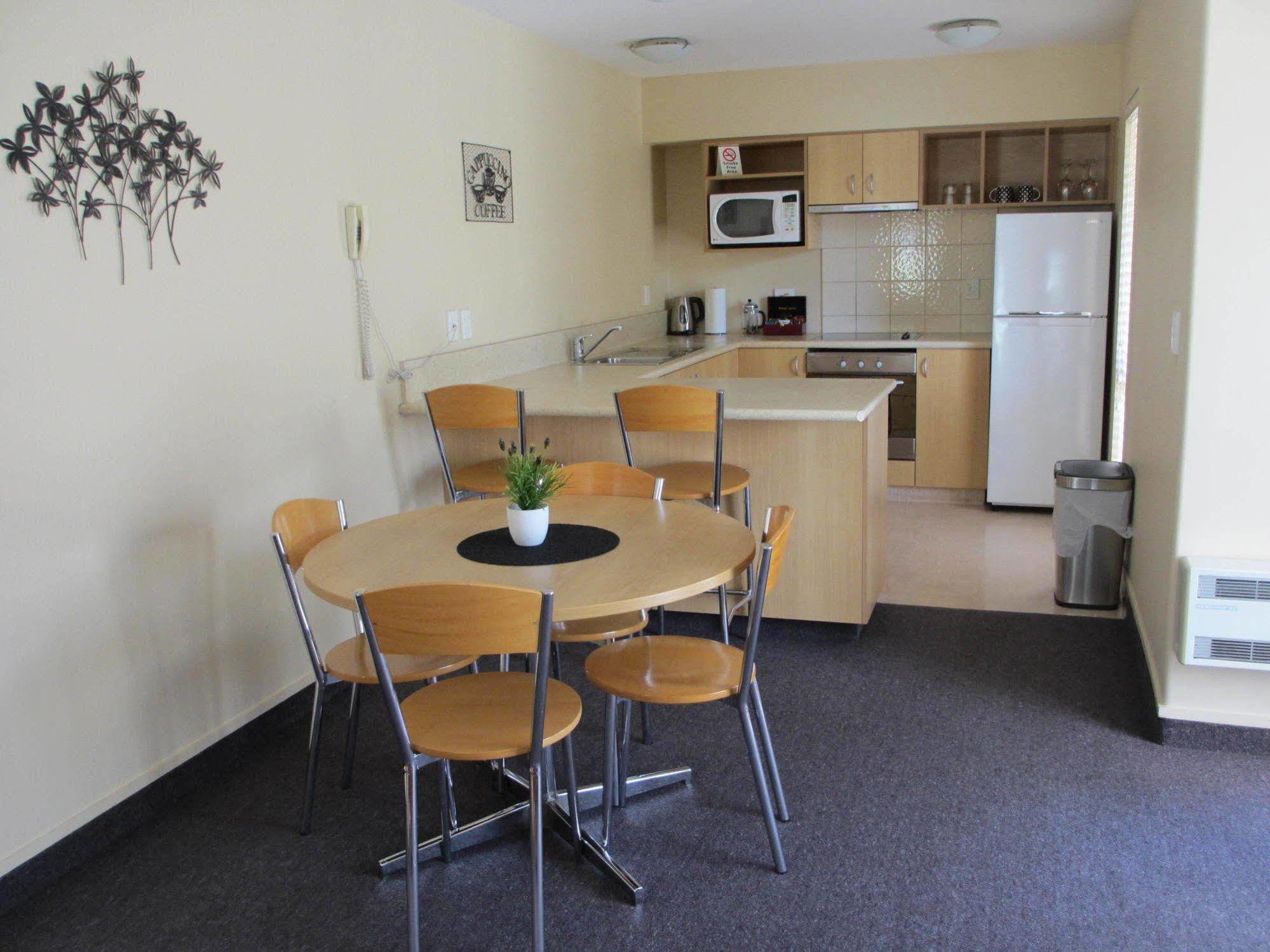 Alhambra Oaks Motor Lodge Dunedin Buitenkant foto