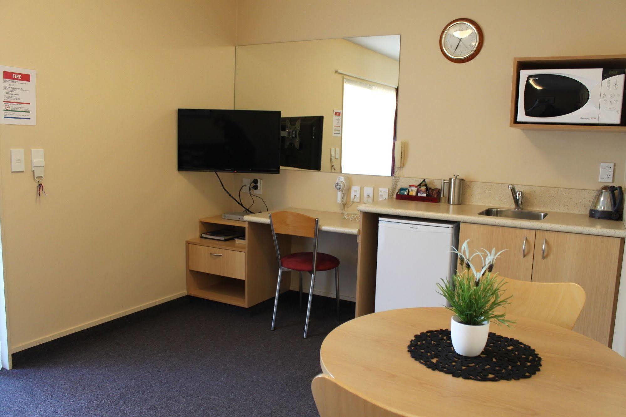 Alhambra Oaks Motor Lodge Dunedin Buitenkant foto