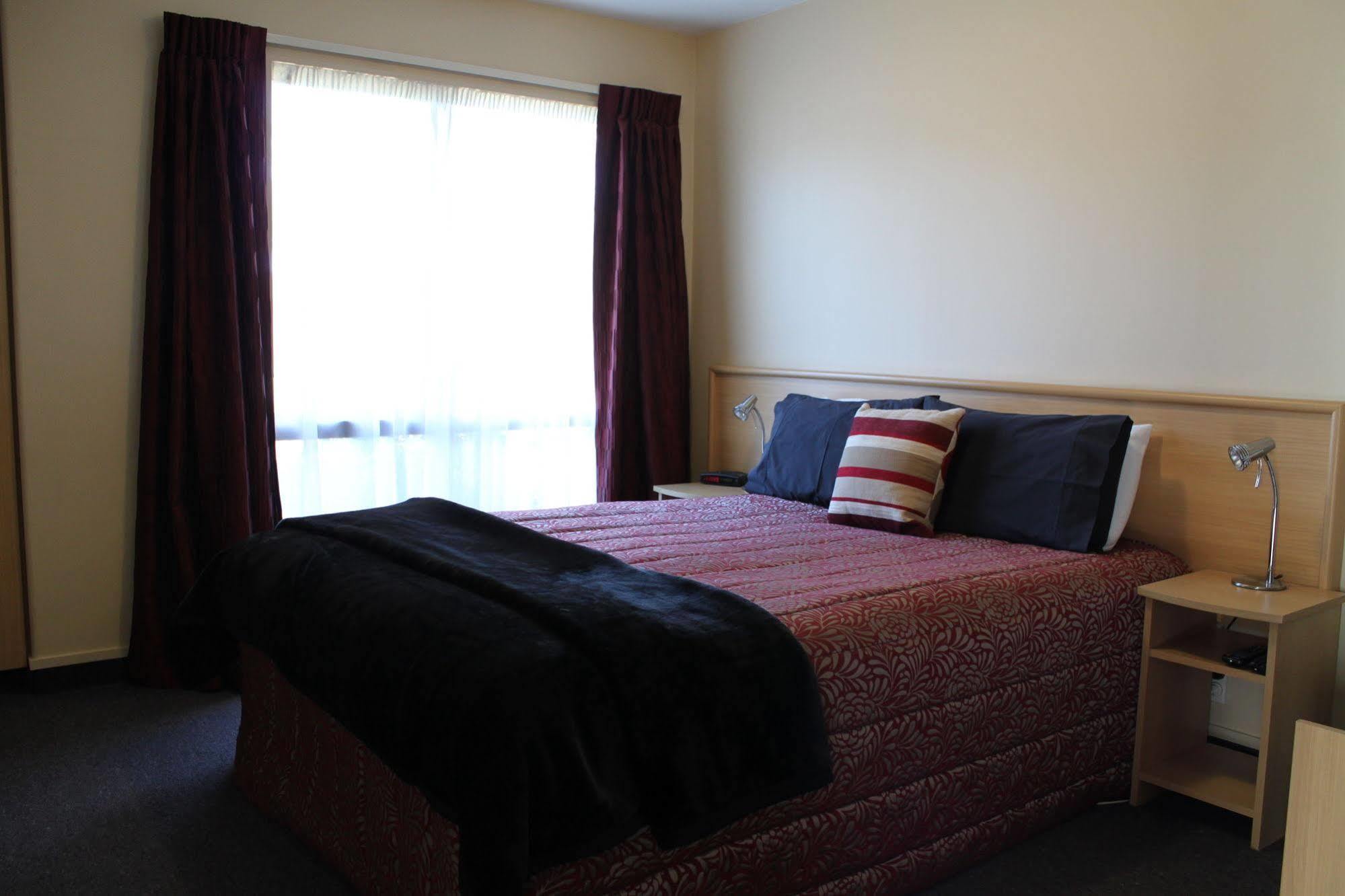 Alhambra Oaks Motor Lodge Dunedin Buitenkant foto